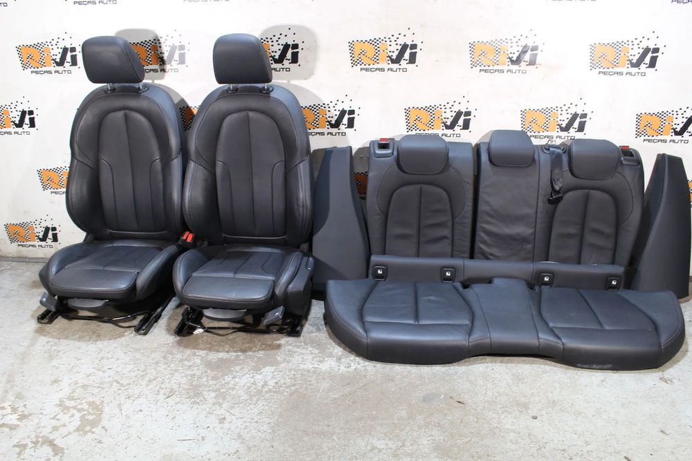 Conjunto de bancos BMW 1 (F40)