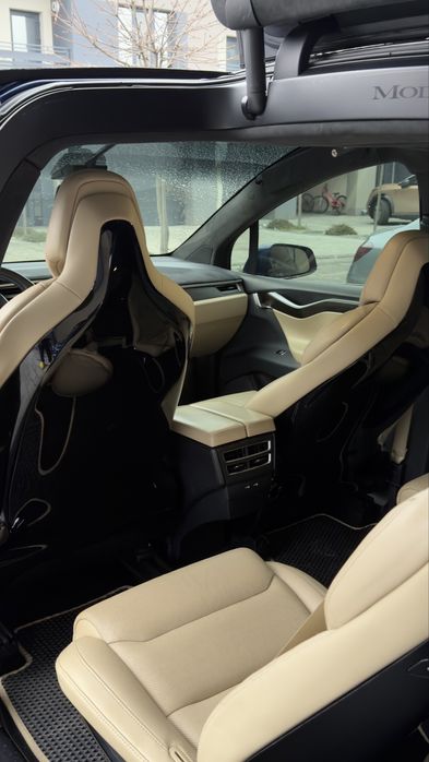 Tesla Model X P90D 772 л.с. 2016 року