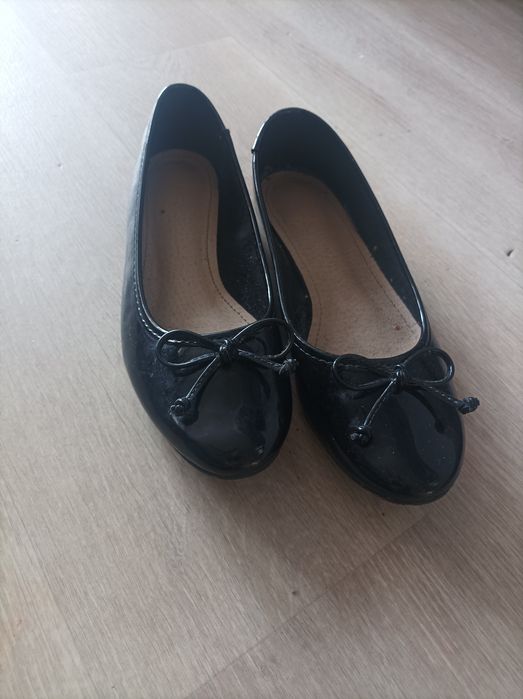 Baleriny damskie lakierowane roz.38
