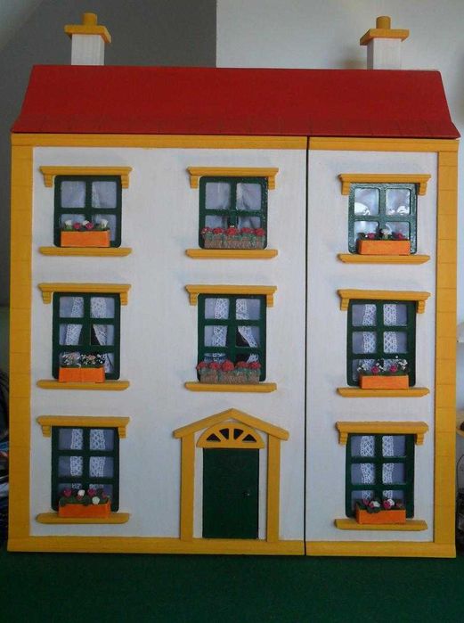 CASA DE BONECAS - MADEIRA