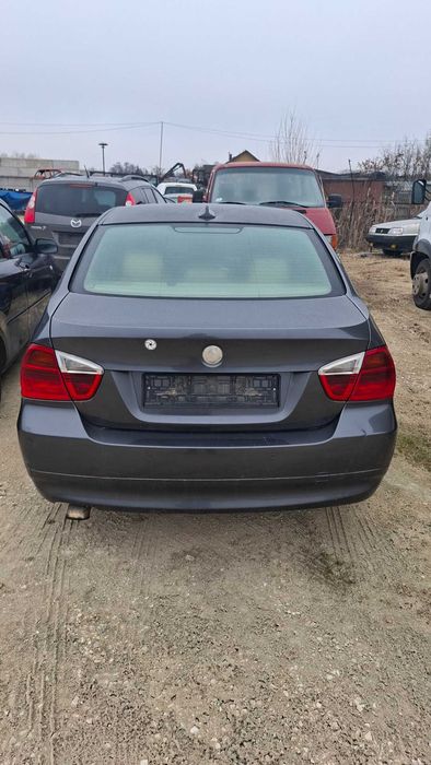 BMW e90 sedan na części