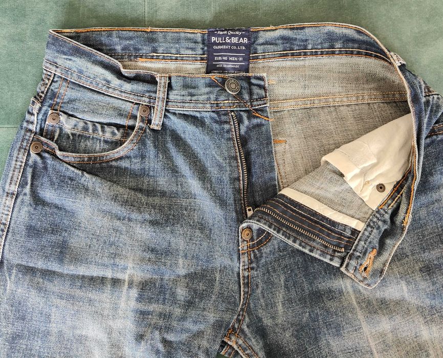 Чоловічі джинсові шорти Pull&Bear сині (EUR/40 MEX/31)