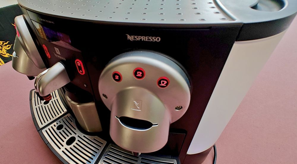Nespresso Gemini CS 220 PRO