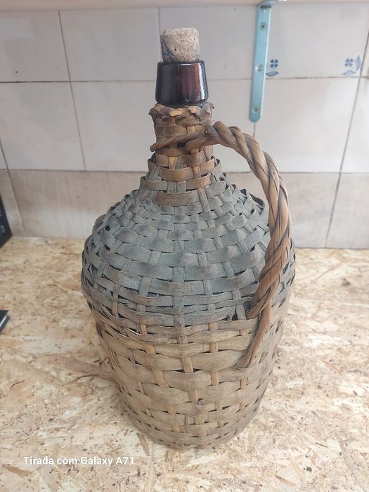 Aguardente amarelinha