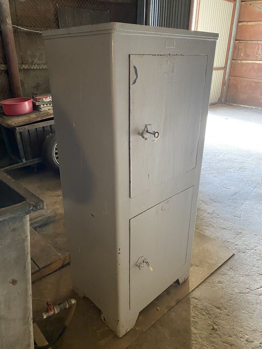 Сейф, великий, дуже гарний стан.