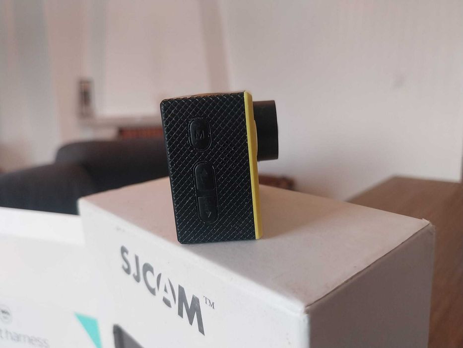 SJCAM SJ5000 + cartão memória + acessórios + arnês (kit completo)