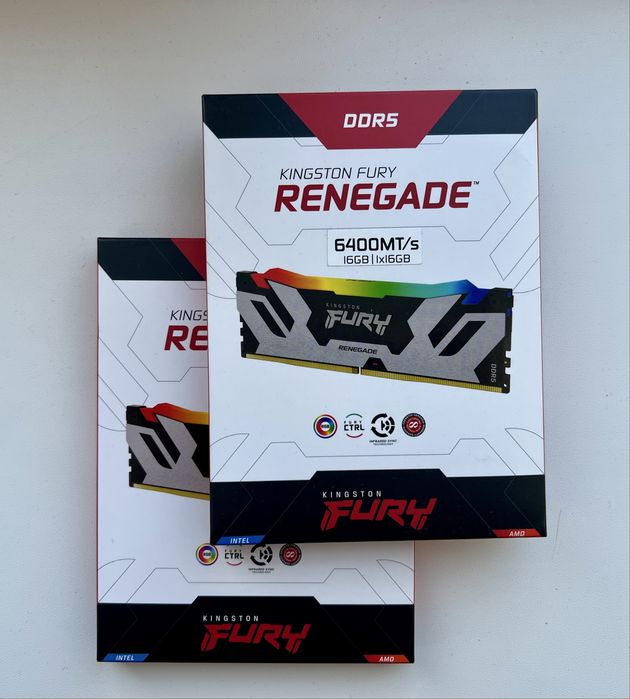 KF564C32RSA-16 (2шт)Kingstone Fury DDR5-6400 32 gb Renegade RGB Silver