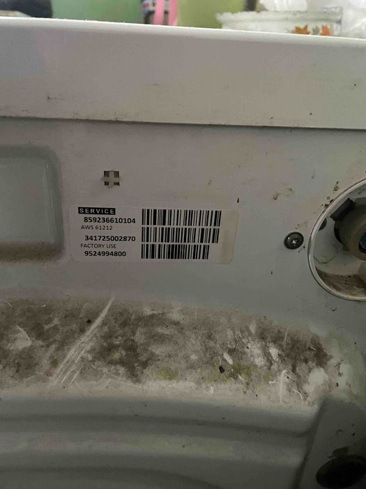 Пральна машина вузька WHIRLPOOL AWS 61212, 6 кг.