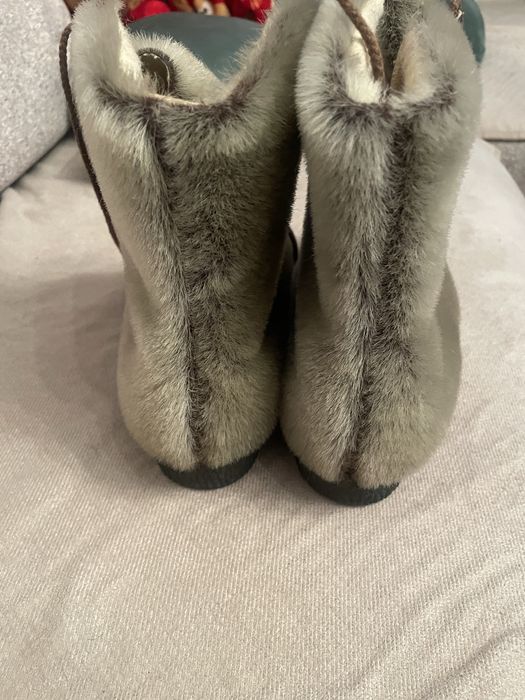 Buty z foki stylowe