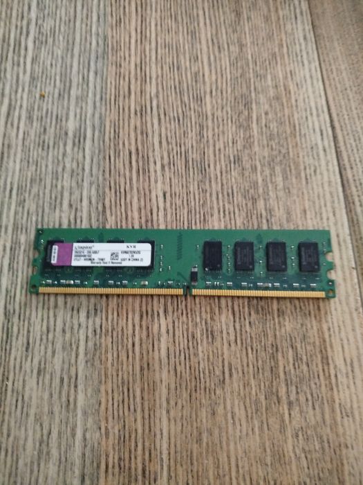 Ram 2 gigas DDR2446991214272860160