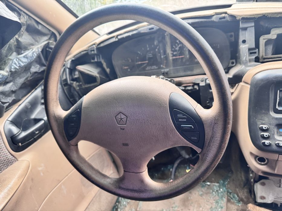 Разборка Chrysler Voyager III 2.5 TD