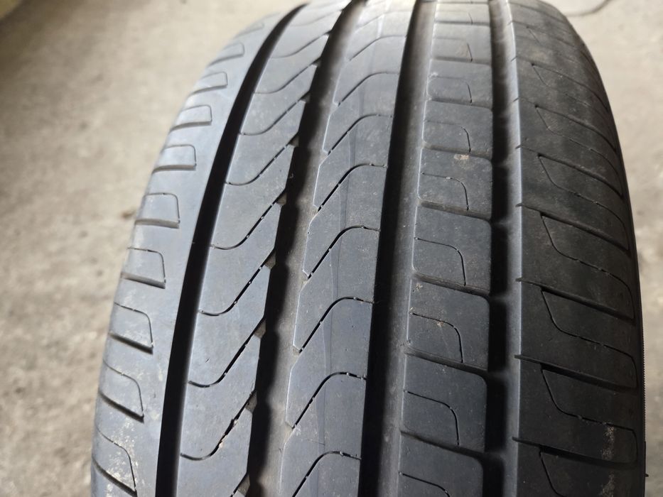 225 45 17 pirelli Cinturato p7