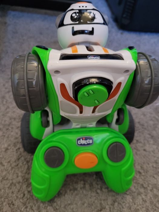 Robot Chicco zdalnie sterowany