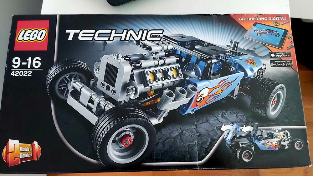 Lego Hot Rod (LEGO Technic 42022) RARO
Lego completanente novo.
Idade
