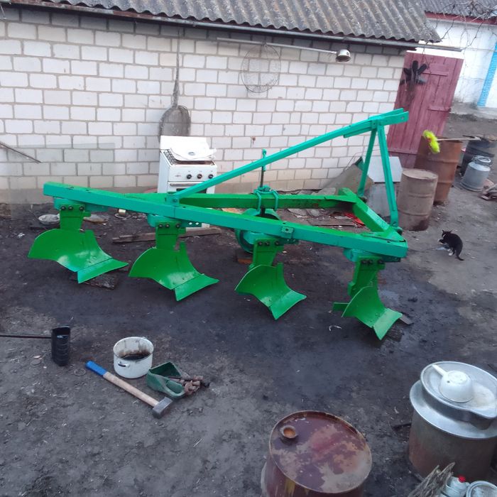Продам Плуг ПЛН 4 35
