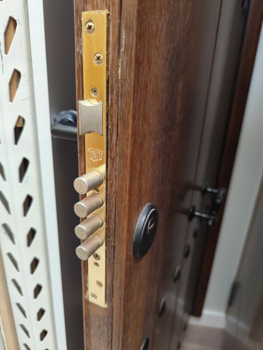 Carpinteiro Manutenção hoteis