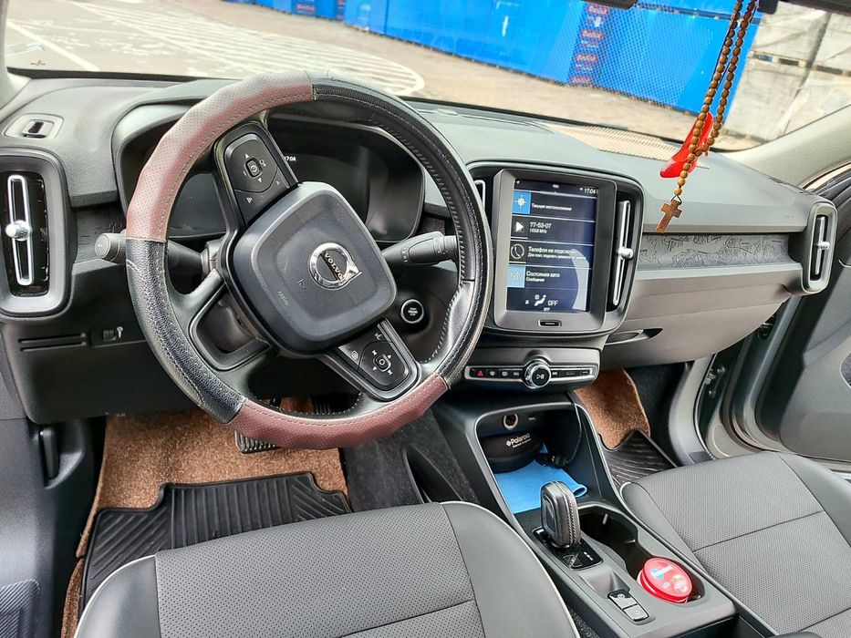 Продається автомобіль.