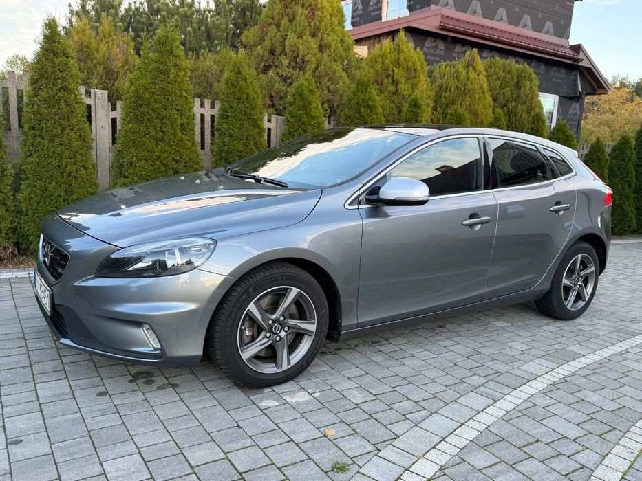 Volvo V40 Harman Kardon Led Navi Virtual