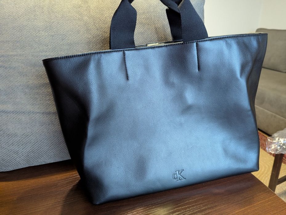 Нова базова сумка-шопер Calvin Klein (Оригінал, з ремінцем)