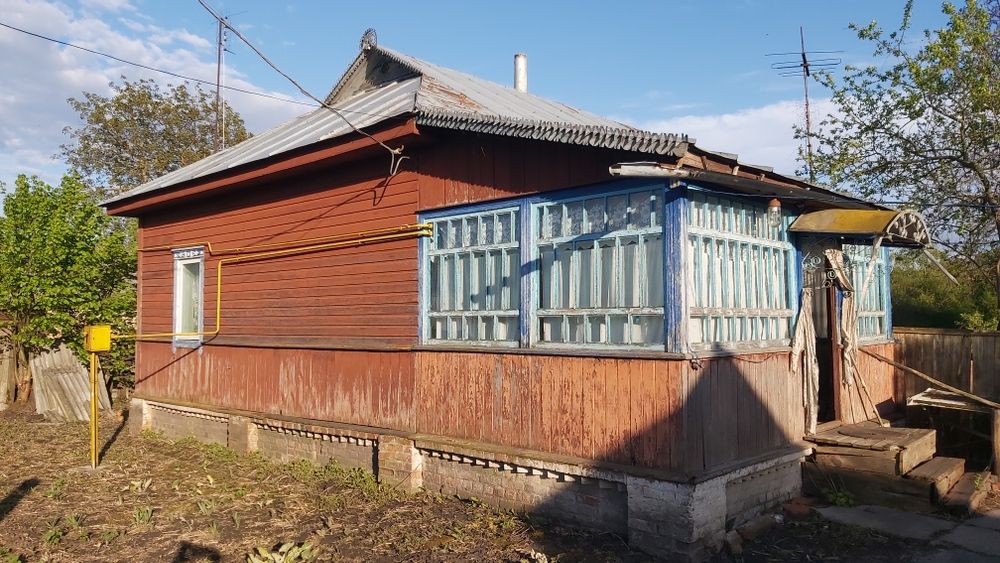 Будинок з газом,  25 км від Чернігова.