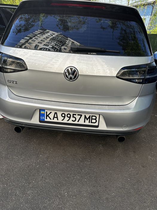 Volkswagen golf gti 7