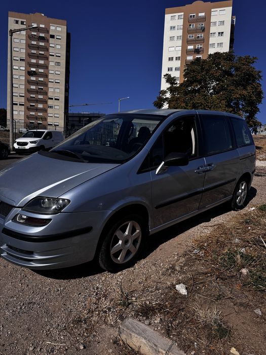 Fiat ulisses ano 2003 diesel 7 lugares