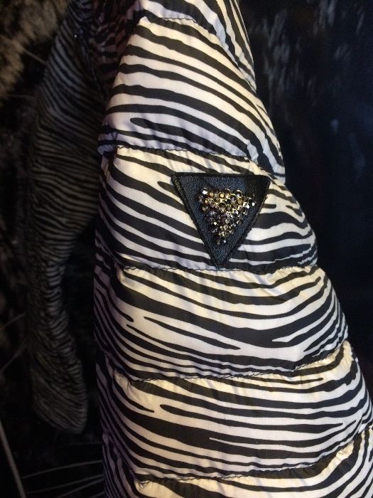 Puchowa Śliczna j. nowa guess kurtka s