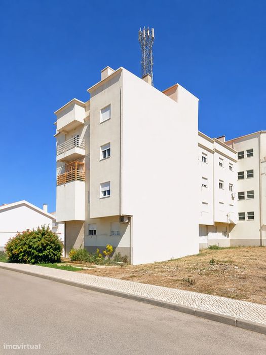 Apartamento T2 - OPORTUNIDADE — Quinta do Conde, Setúbal