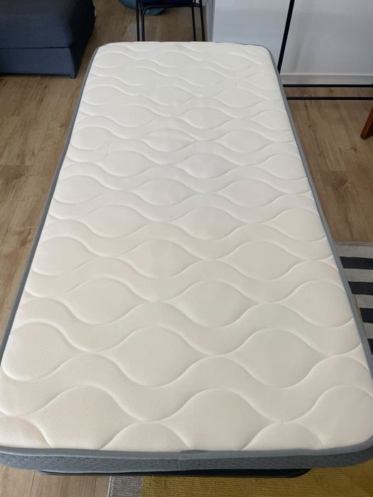VENDE-SE CAMA NOVA! Solteiro TV 32