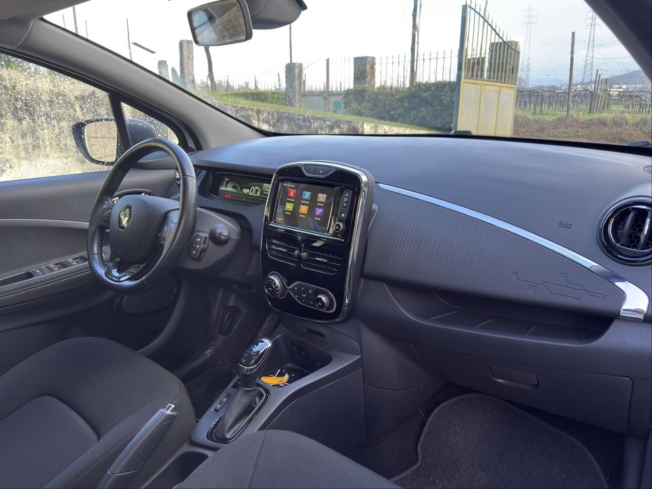 RENAULT ZOE 41 kWh C/IVA DEDUTIVEL APENAS 14 MIL KMS