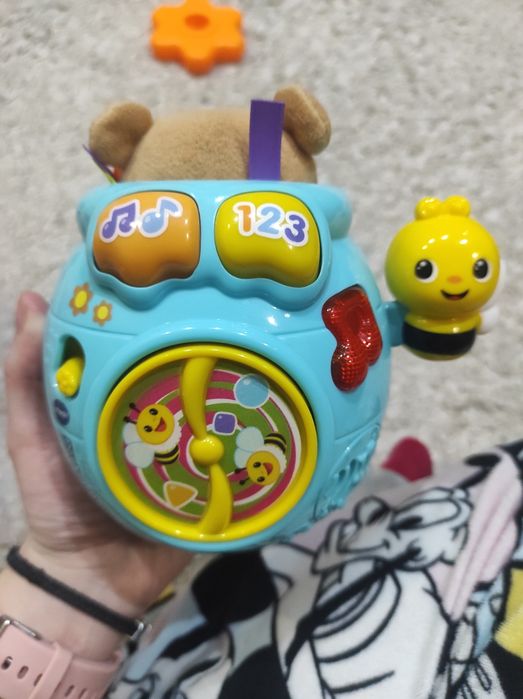 Мишка в горшке VTech Peek-a-Boo