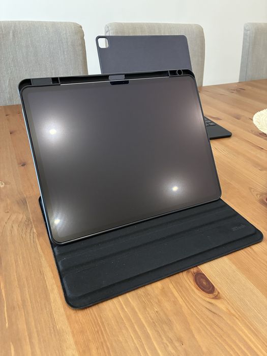 iPad Air 13” M3 — 128GB Wi-Fi — Cinzento Sideral