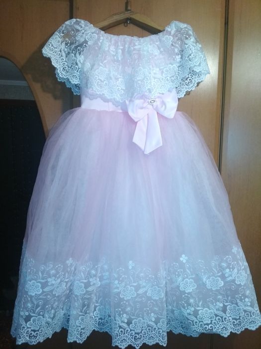 Сукня, плаття для дівчинки