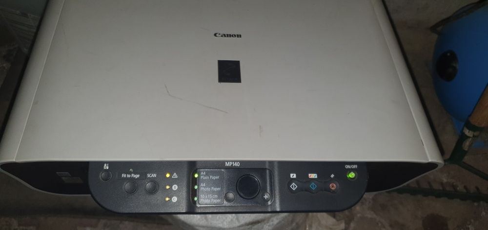 Продам прінтер MP140