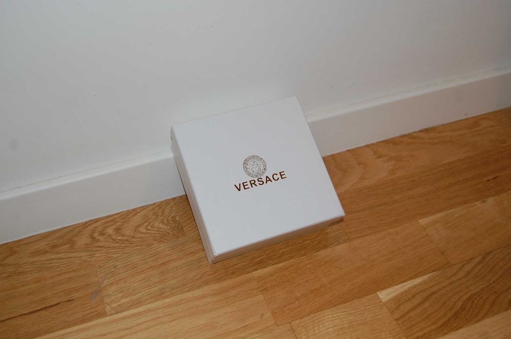Czarny Pasek Versace