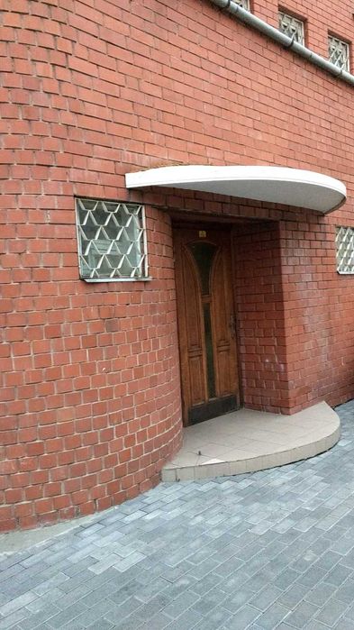 Сдам 100м офис 4комн+кухня начало Полтавский шлях Центральный Рынок