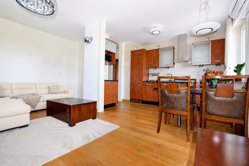 Światło, spokój i prywatność + balkon i garaż – pohled 2