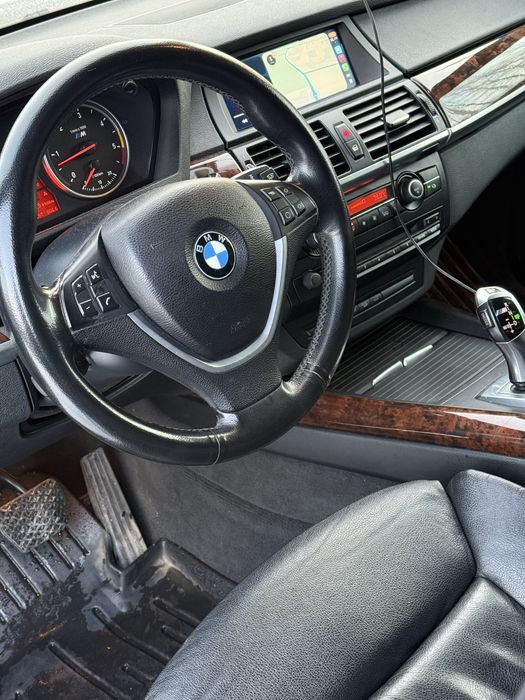 Продам  BMW x5 е70 35d