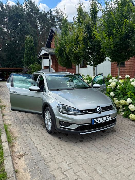 sprzedam samochód Golf A7