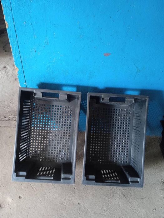 Пластиковые ящики для овощей