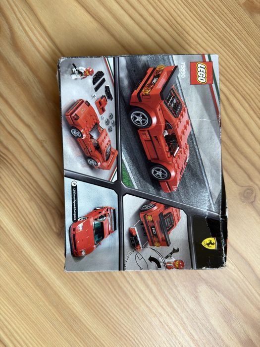 LEGO Speed Champions Ferrari F40 Competizione (75890) Sacos selados de fábrica / Conteúdo novo (caixa danificada)