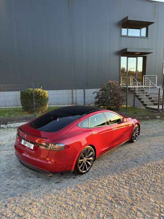 Tesla Model S 70D – AWD - Look Performance - MCU2 (Ecrãs Novos) - CCS2 - 125mil km