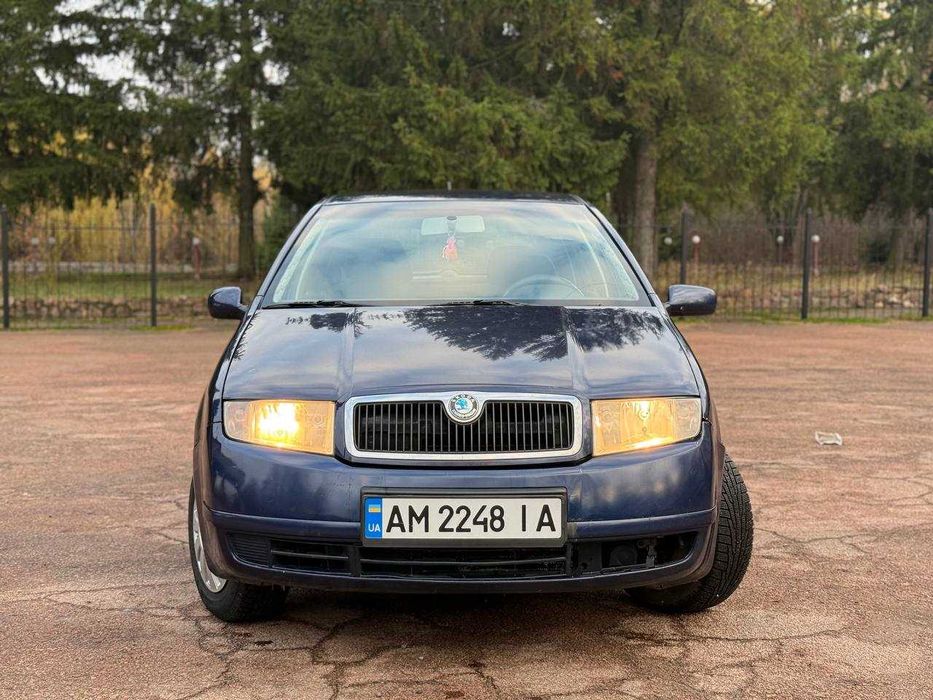 Skoda Fabia 2004, 1.2 бензин.
Після капітального ремонту двигуна — працює ідеально. Кузов має дрібні дефекти, технічно без нарікань. Надійний авто для щоденного використання.Можливе переоформлення. Торг можливий.