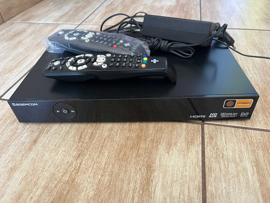 Sagemcom ESI-88 Graterlia Enigma2 Oscam