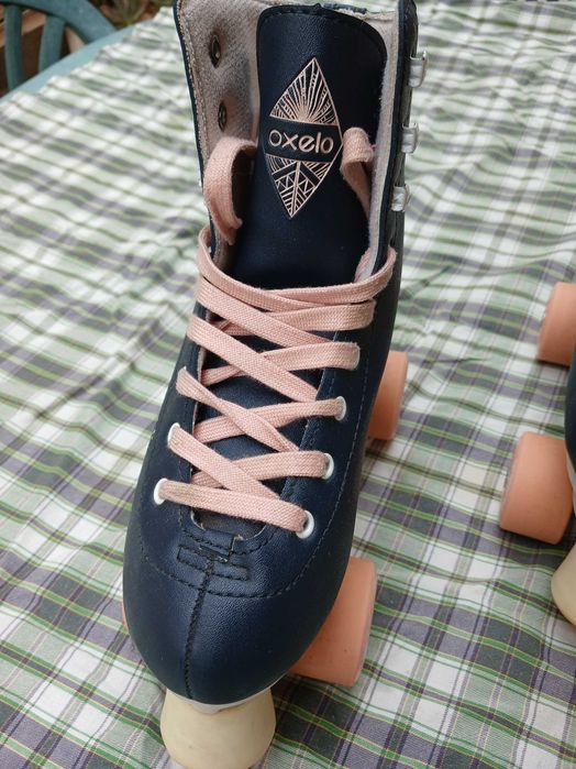 Vendo patins 4rodas