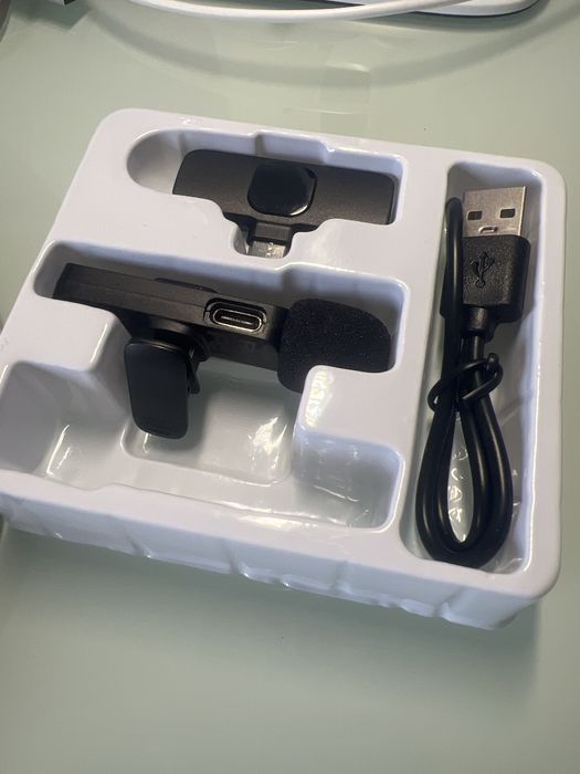 Wireless microphone64585871682307122