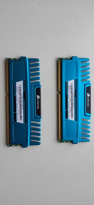 Ddr 3 corsair 2*4 Gb