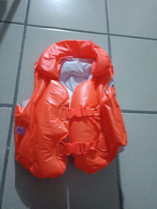Colete para criança  de piscina
