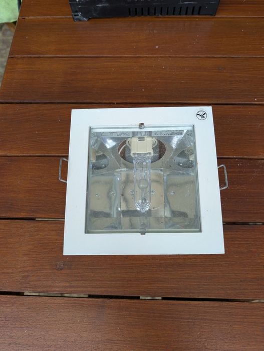 2 Plafond de embutir de iodetos metálicos da Exporlux