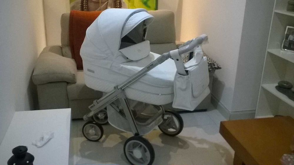 Carrinho de bebe da benecar